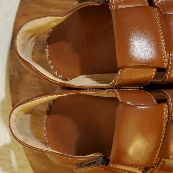 GBX- Mens leather Fisherman Slip on Sandals Loafers Outdoor Shoe Excellent Sz.9
